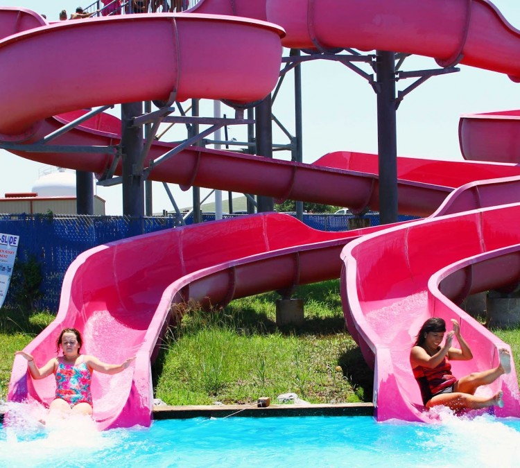 letra-water-slide-photo
